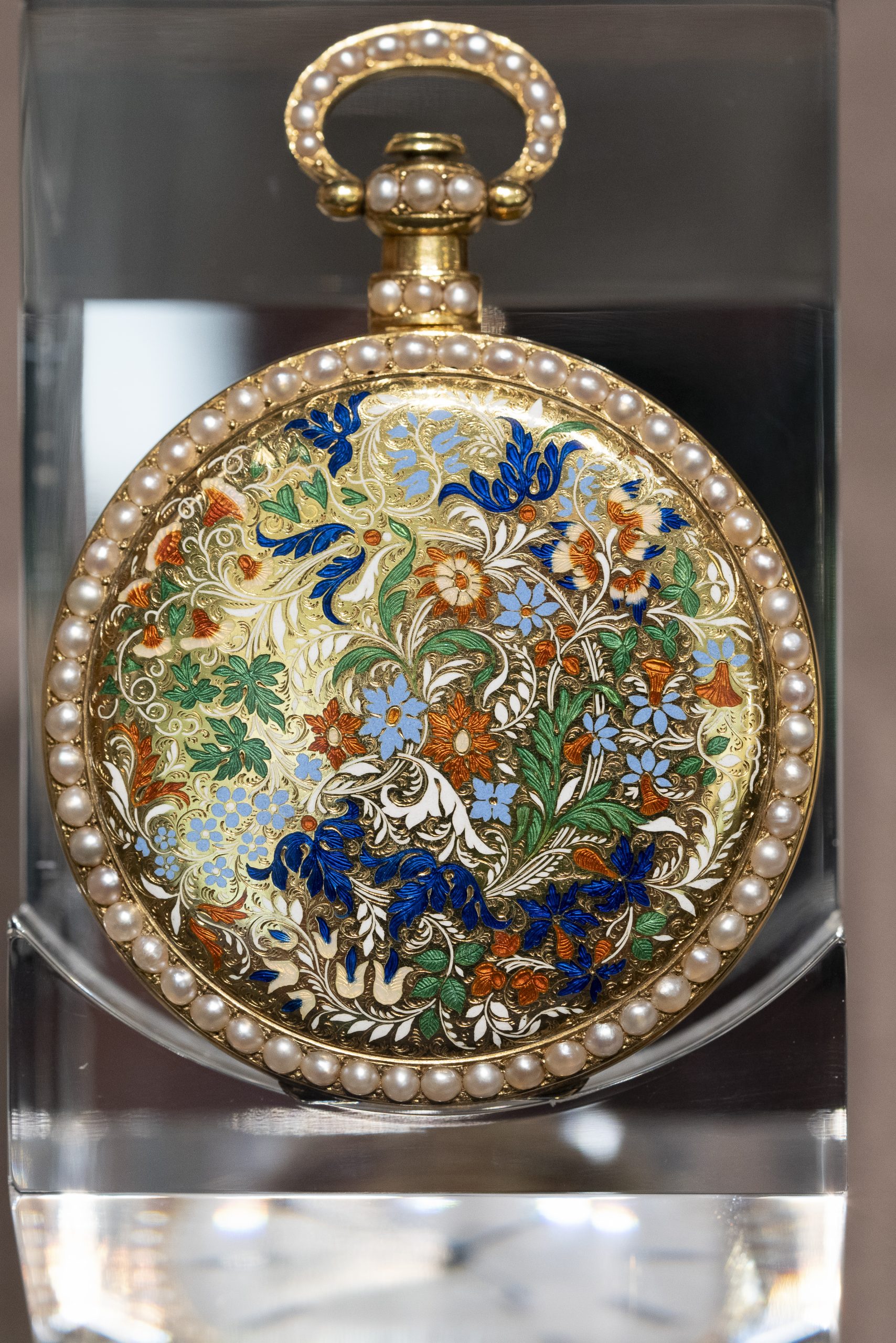 200 year old pocket watch outlet
